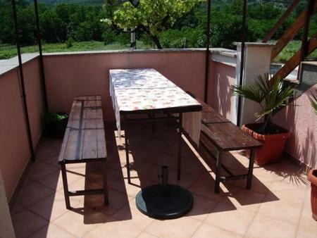 Apartmani Sersic Baska  Bagian luar foto
