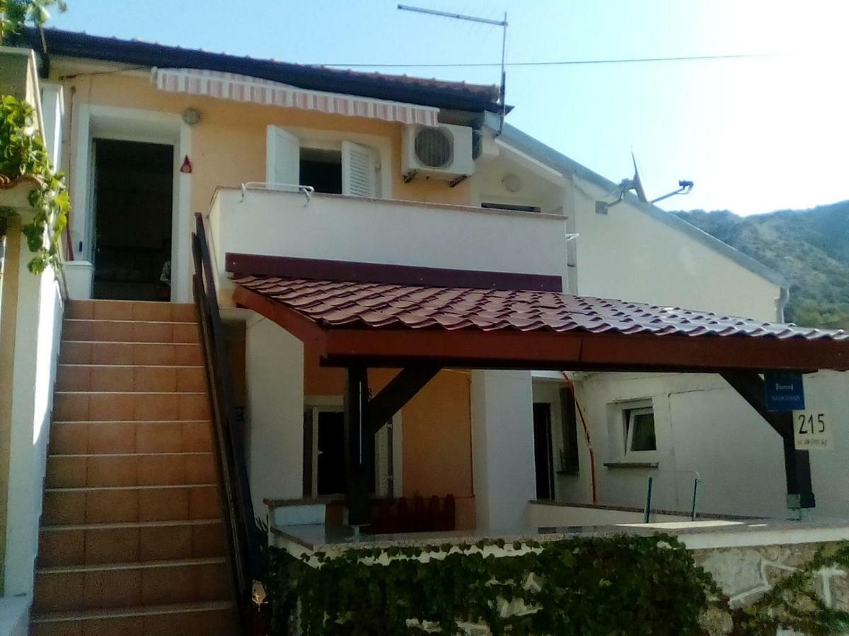 Apartmani Sersic Baska  Bagian luar foto